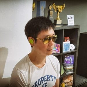 李思捷 Johnson Lee